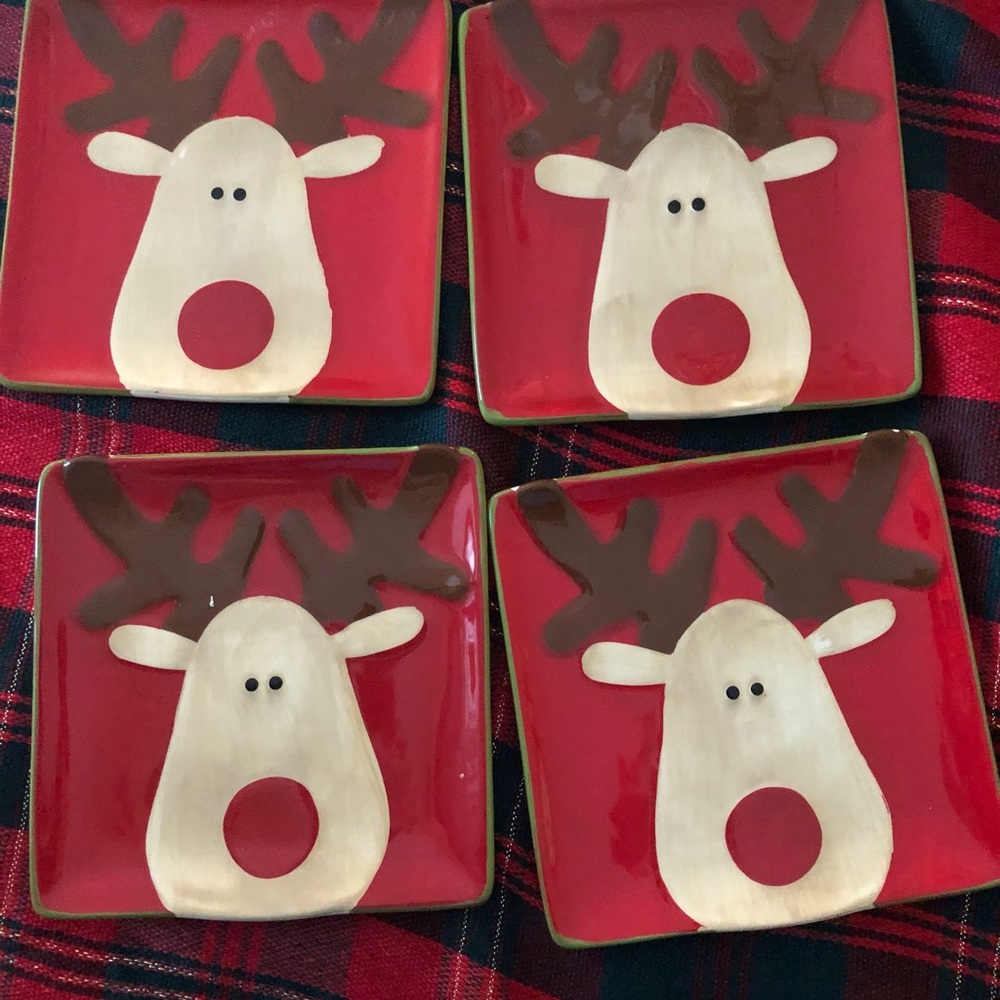 4 Christmas Snack plates